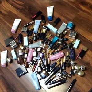 Various cosmetics